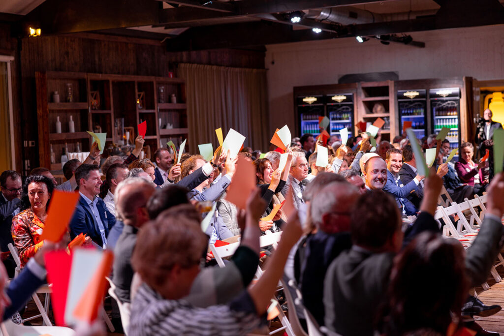 Symposium bij Beachclub Degreez. De eventlocatie van Midden-Limburg. Ideaal voor vergadering, personeelsfeest, bruiloft, bedrijfsfeest, jubileum.